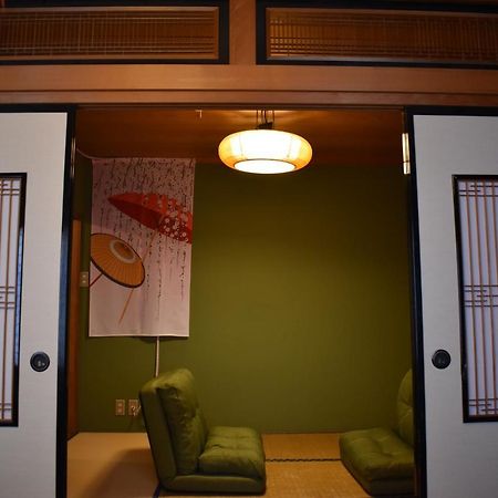 Only For One Group Cheaper For 6Th & 7Th Guest 市街地中心部 一棟貸しの宿 Guest House Don'S Home Τακαγιάμα Εξωτερικό φωτογραφία